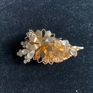 Gold tone Floral Brooch with Crystals